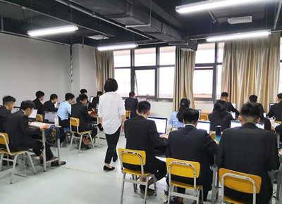 北京八維教育 解析其教育模式，探尋軟件開發(fā)人才培養(yǎng)之道